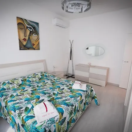 Apartament Regina Di Cuori Mola di Bari