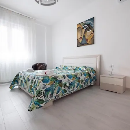 Regina Di Cuori Apartament *