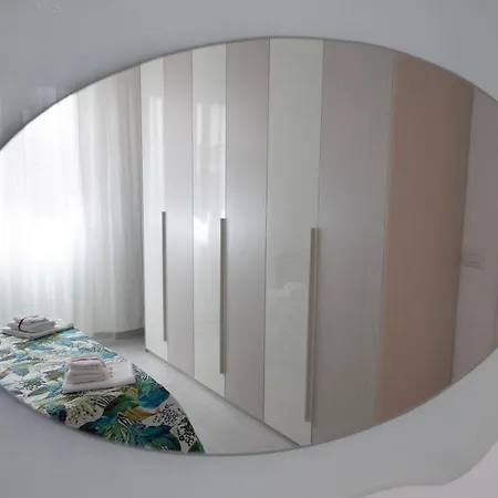 Apartament Regina Di Cuori Mola di Bari